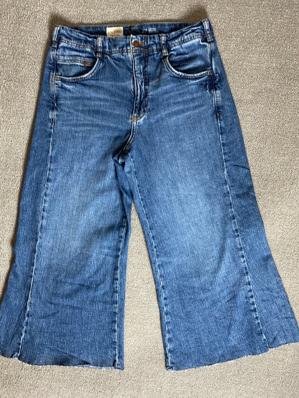 Anthropologie Pilcro Wide-Leg Baggy High Rise Capri Denim Cutoff Jeans-  Boho